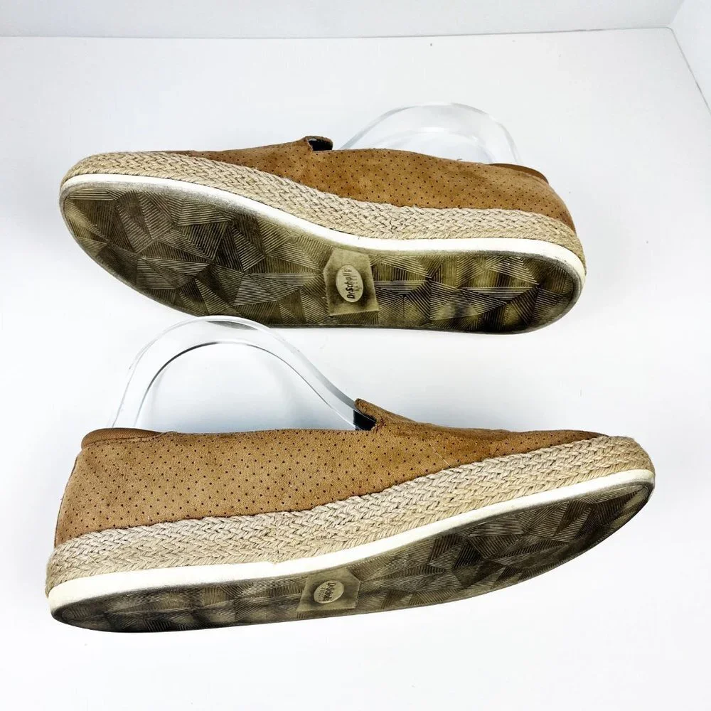 2/$20 Dr Scholl's Tan Slip Ons 9.5M